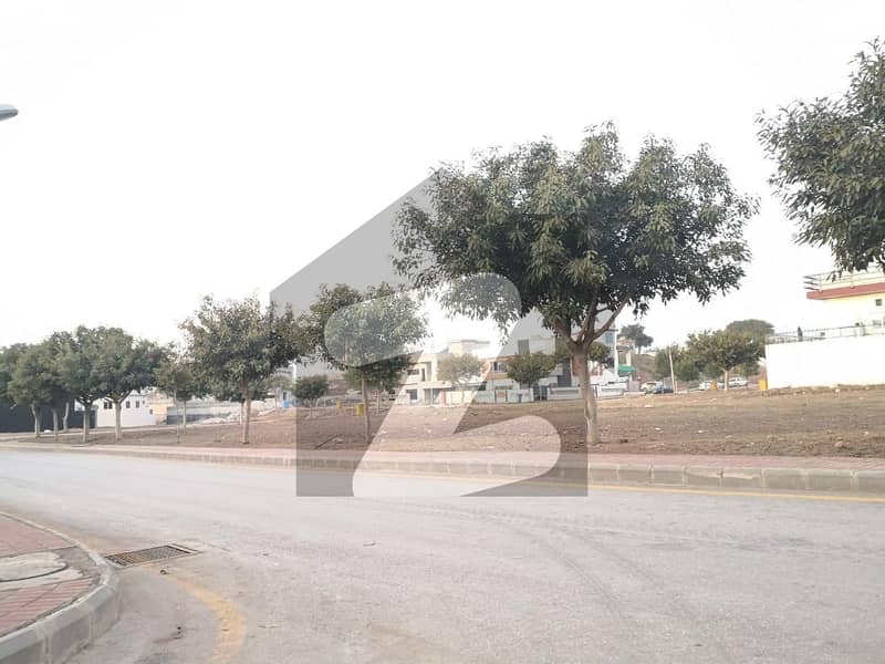 21marlas Prime Location Prime Location Land Bahria Town Phase 8 Extraland Plot