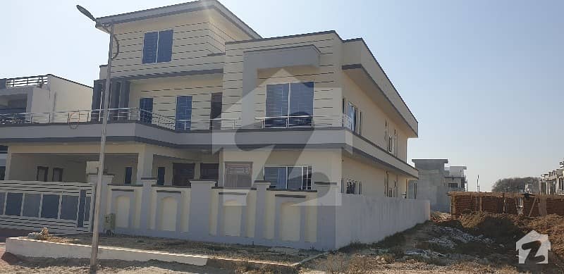 4500 Square Feet House Is Available In G-16/4