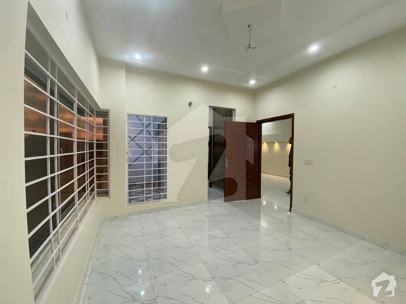 7 Marla Beautiful House Available For Rent In Sahar Villas