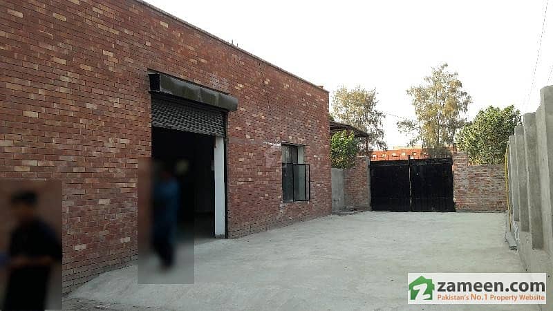 Commercial Hall For Rent In Gajju Matah