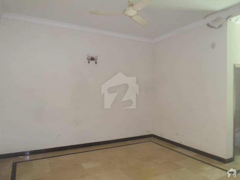 Basement For Rent In I-8 Islamabad Separate Gate