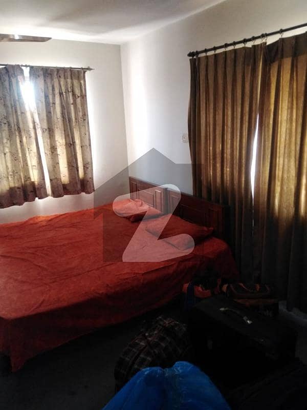 Sharing Furnished Room On Ground Floor With Wifi, Ideal For Female
