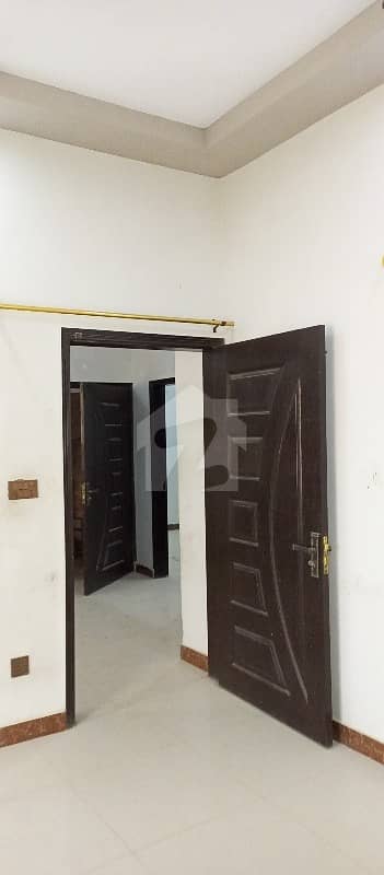 900  Sq. Ft Flat In Gulshan e Iqbal Block 4A, For Sale At Good Location