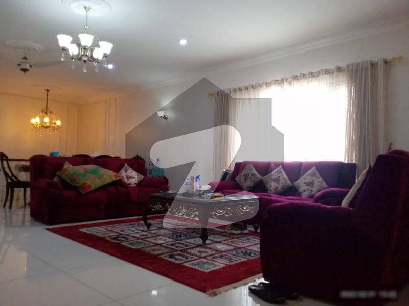 500 Square Yards House In Dha Phase 6 Is Available For Rent