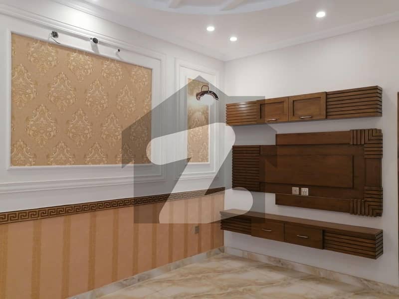 Upper Portion Of 3 Marla Available For rent In Mohlanwal Scheme
