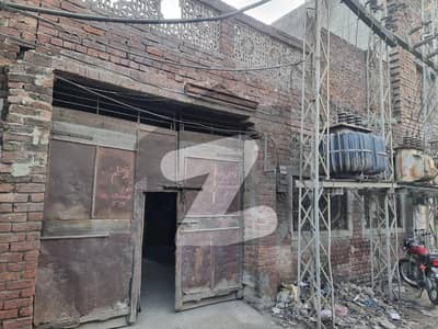 10 Marla Warehouse Available For Sale In Commercial Hub Of Gujranwala