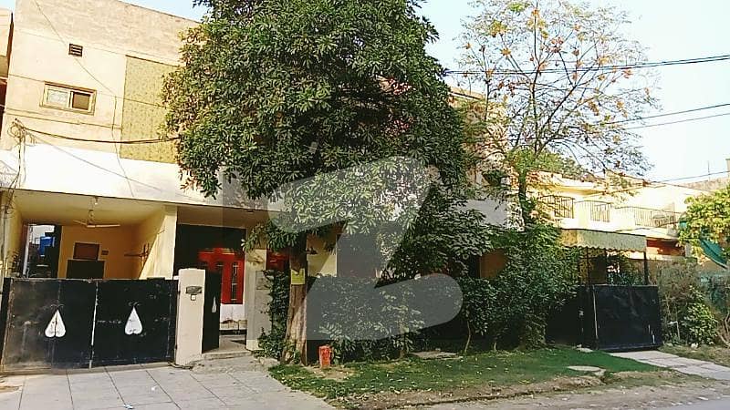 1 Kanal Double Storey For Sale At Cost Of Land Shadman Colony