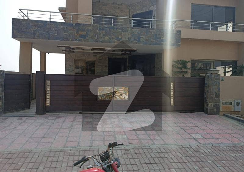 1 Kanal Double Unit House Available For Rent In Bahria Town Phase 8 Block B