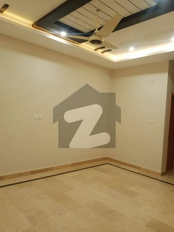 25 40 Used House With Fresh Condition In G13 Islamabad With All Facilities