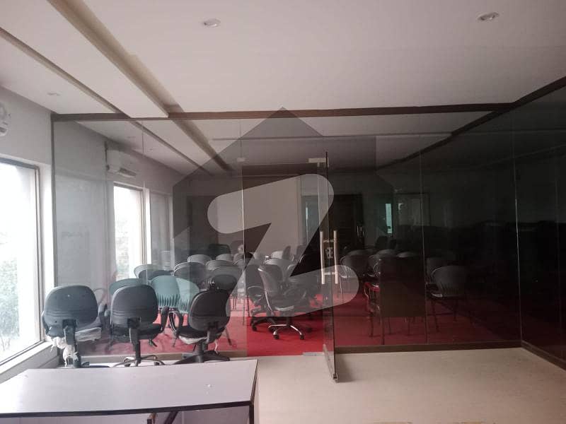 1 Kanal Floor Office Available For Rent