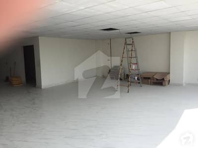 1 Kanal Commercial Building Twin Floors Available On Rent