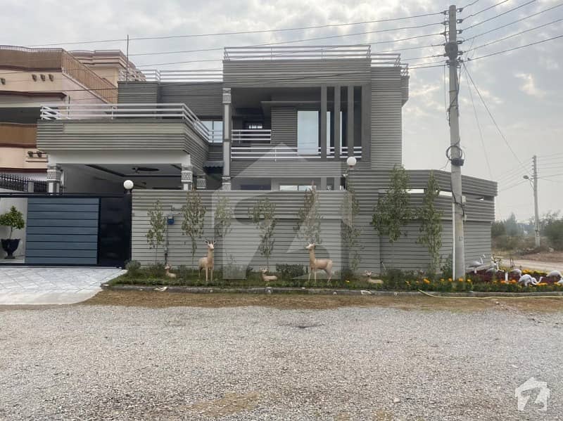 Beautiful Kanal House Ragi Model Town Available For Sale Phase 4 With Extra Land