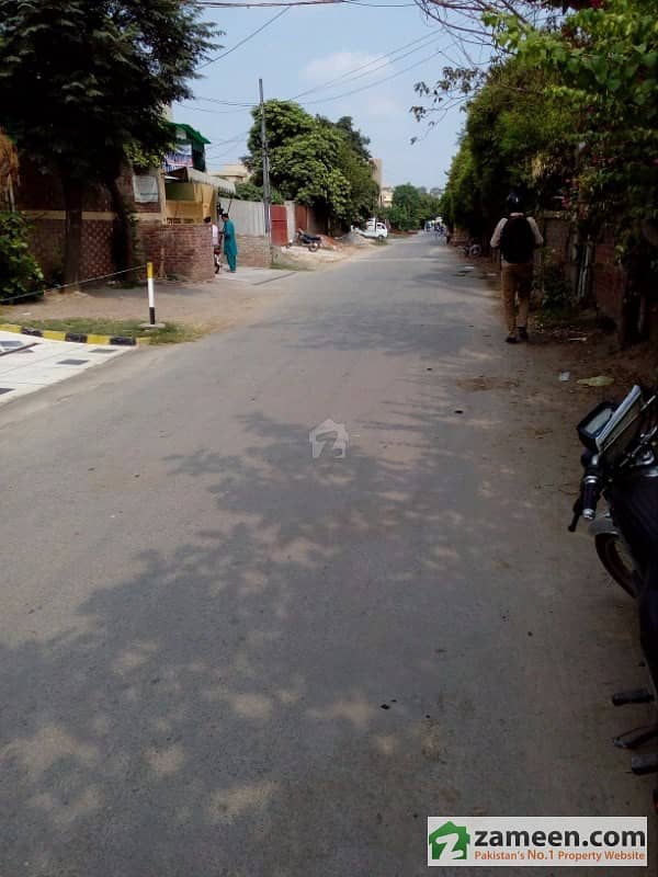 Double Storey House Is Available For Sale PAF Officers Colony, Cantt, Lahore ID7478372