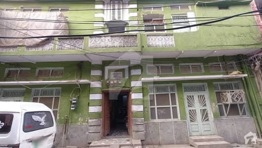 موہان پورہ راولپنڈی میں 11 کمروں کا 9 مرلہ مکان 2.5 کروڑ میں برائے فروخت۔