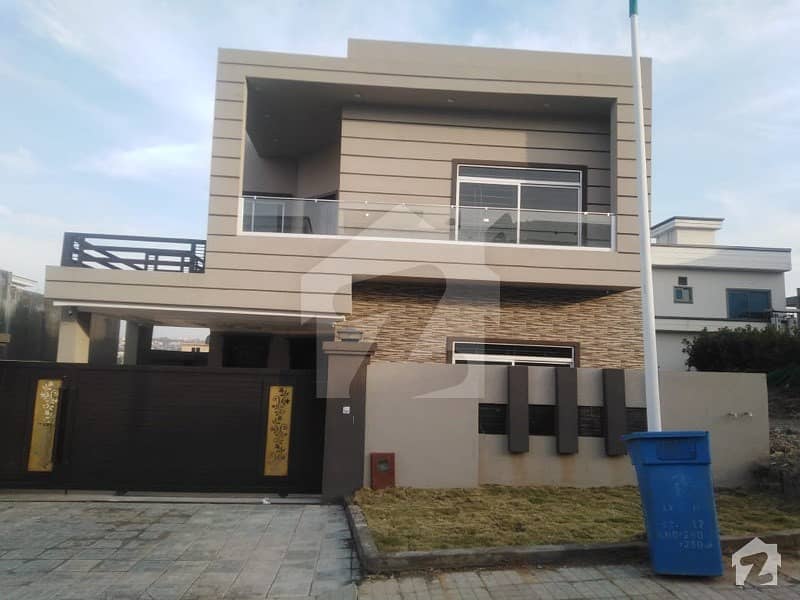 Lake View Bahria Town Phs 8 Brand New House For Sale