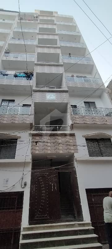 لیاقت آباد - بلاک 6 لیاقت آباد کراچی میں 2 کمروں کا 2 مرلہ پینٹ ہاؤس 15.75 لاکھ میں برائے فروخت۔