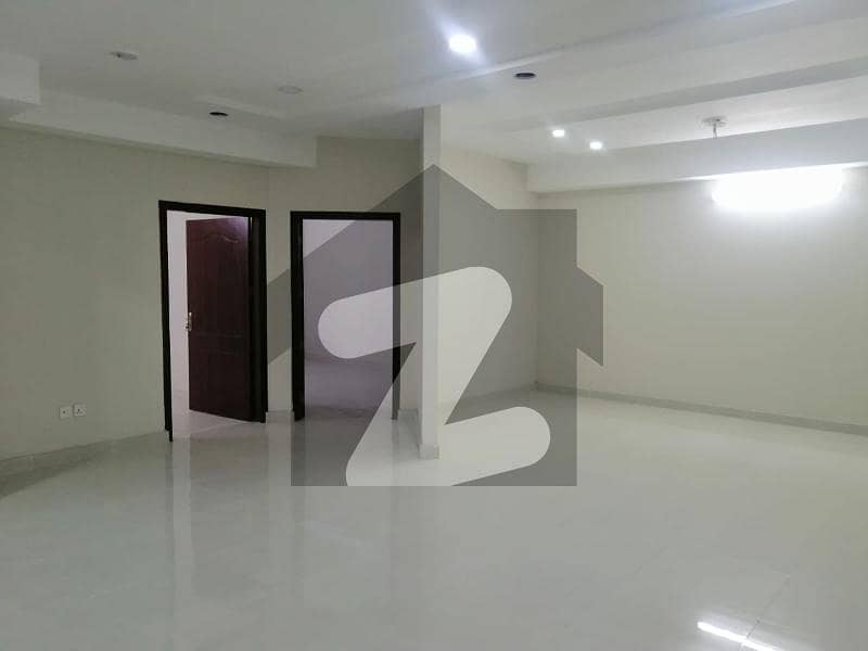 Capital Square B 17 3 Bed Flat For Sale