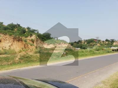 18 Kanal Main Road Land For Sale