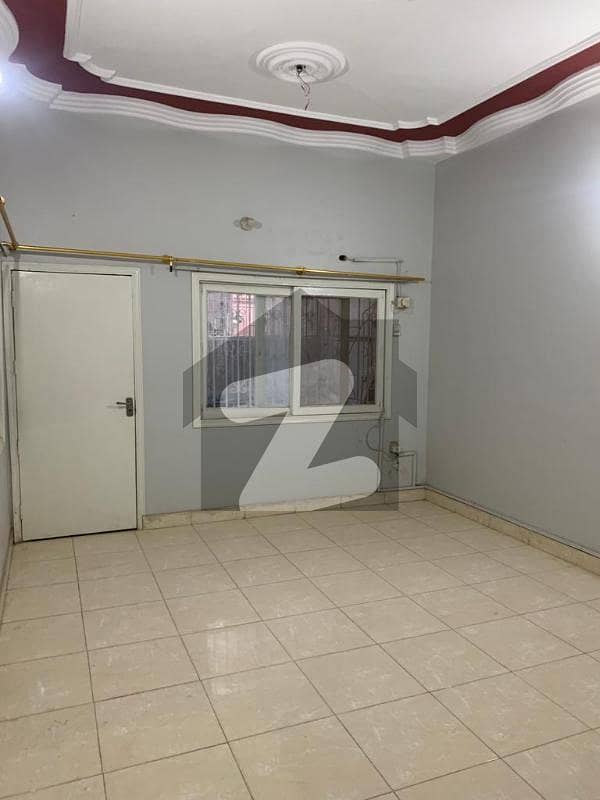 120 Sq Yard 1st Floor With 2 Bed Drawing & Dining For Rent In Metrovil Colony - Block 2/2