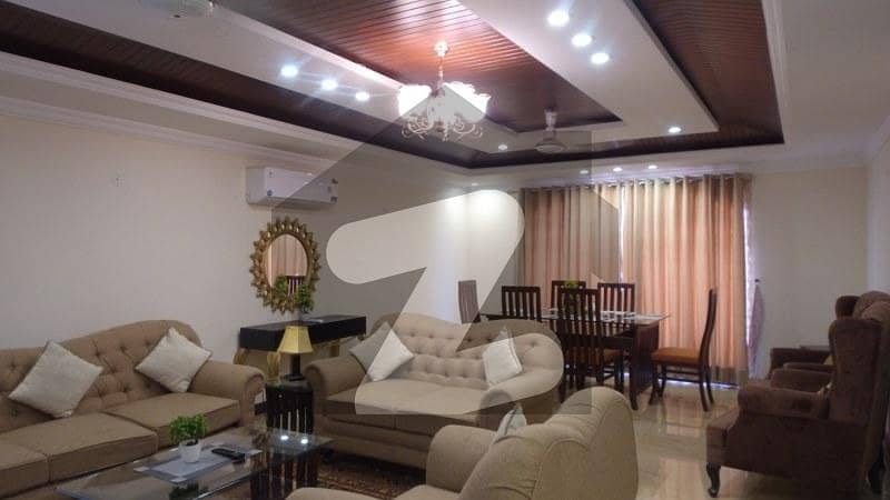 Gulberg 1 Flat Sized 10 Marla For Rent
