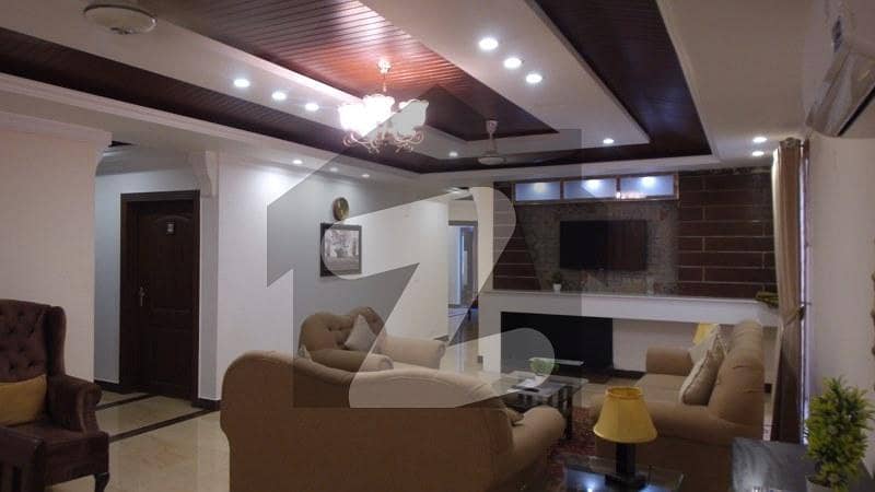 Premium 10 Marla Flat Is Available For Rent In Lahore