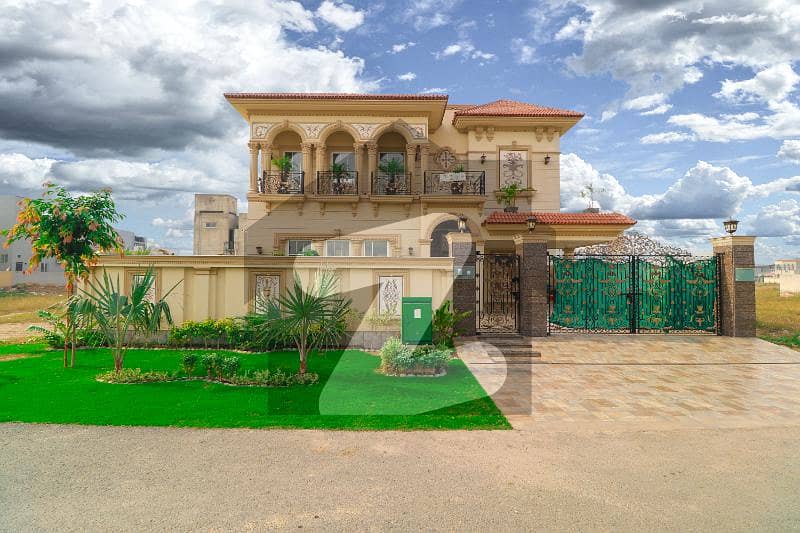 1 Kanal Royal Class Spanish Luxury Bungalow For Sale In DHA Phase 7