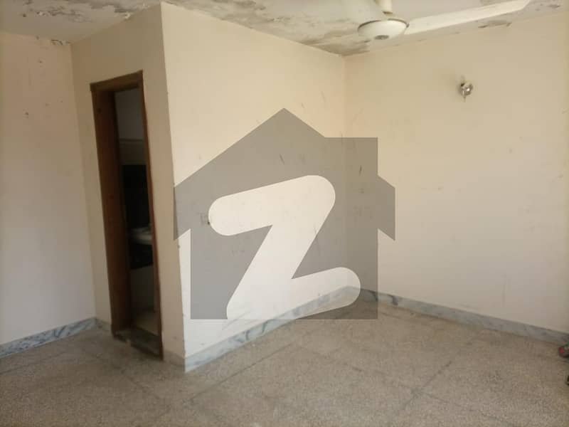 Flat Of 500 Square Feet Is Available For rent In G-10 Markaz, Islamabad