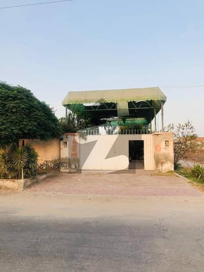 2 Kanal Corner Warehouse For Sale At Main Police Line Road Khanewal Near District Headquarters Hospital Khanewal.