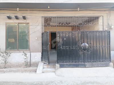 علی پارک کینٹ لاہور میں 4 کمروں کا 5 مرلہ مکان 50 ہزار میں کرایہ پر دستیاب ہے۔