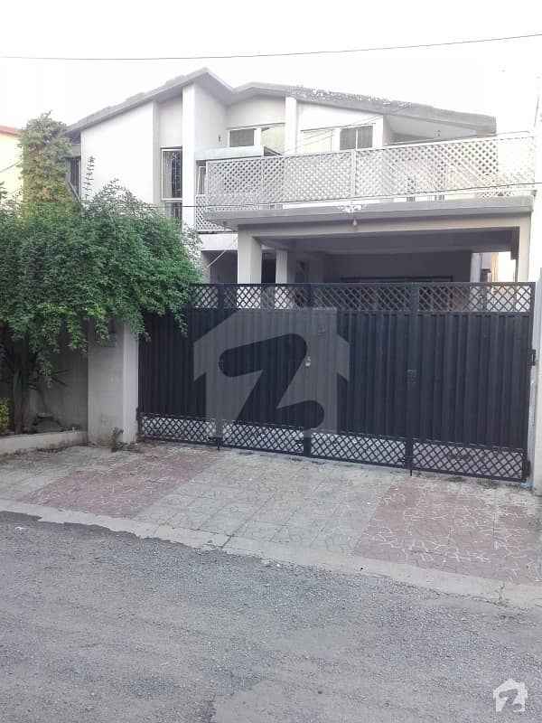 Morgah Officer Colony 10 Marla House  For Sale