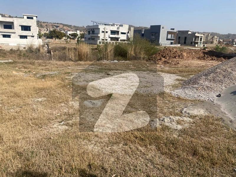 10 Marla Boulevard Plot For Sale In Overseas 2 Bahria Town.