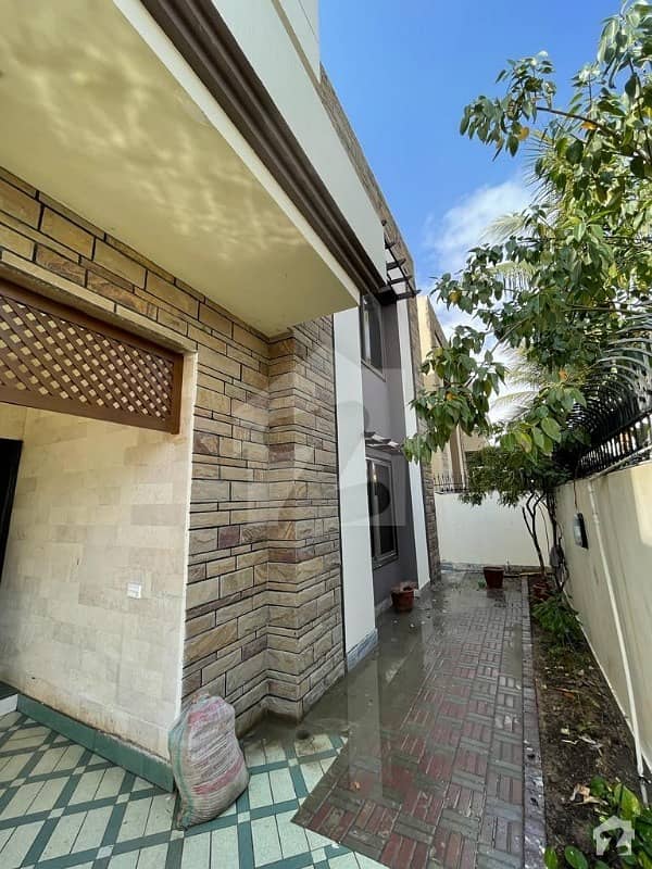 Bungalow For Sale DHA Phase 4