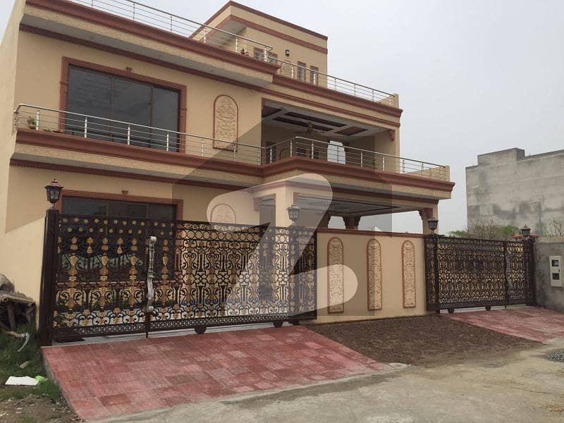 18 Marla Double Storey Most Beautiful And Prime Location House With Possession For Sale In Tip Phase 2