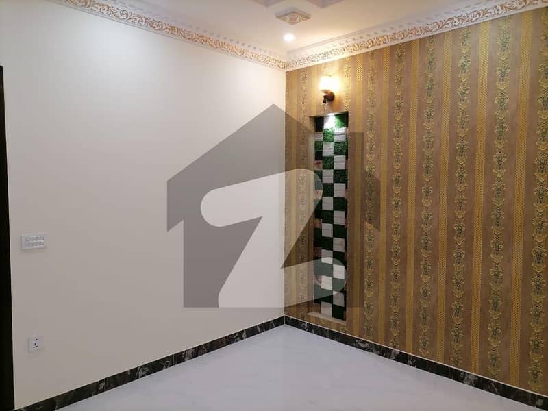 1 Kanal House In PCSIR Staff Colony - Block B Is Available