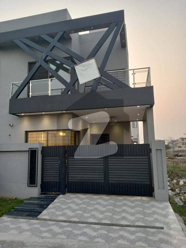 5 Marla Superb Location Cheapest Modern House For Sale