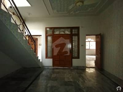 کہکشاں کالونی اڈیالہ روڈ راولپنڈی میں 2 کمروں کا 8 مرلہ مکان 25 ہزار میں کرایہ پر دستیاب ہے۔