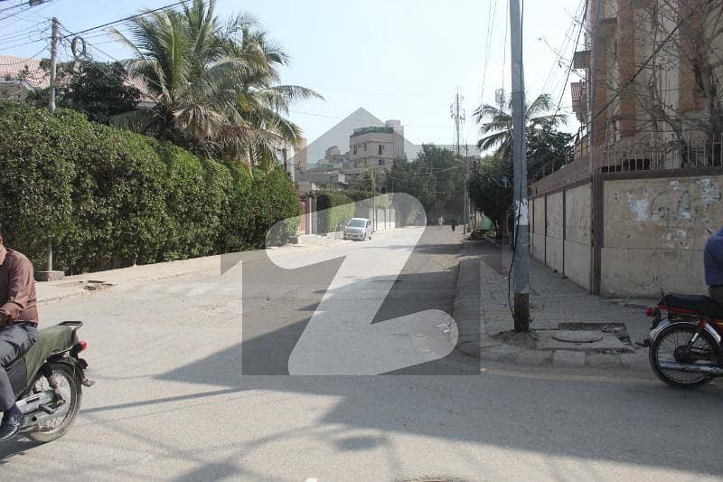 500 Yards Residential Plot For Sale On 5th Central Lane