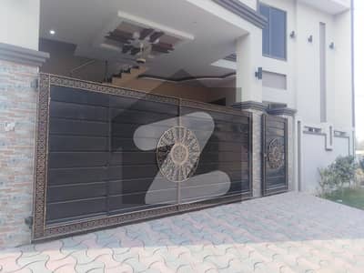 سٹی گارڈن ہاؤسنگ سکیم جہانگی والا روڈ بہاولپور میں 4 کمروں کا 7 مرلہ مکان 1.5 کروڑ میں برائے فروخت۔