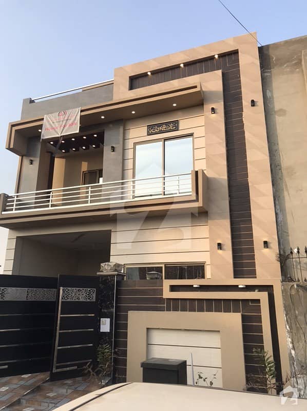 5 Marla Beautiful Modern Corner House For Sale In Khayaban-e-Amin Block L On 60 Feet Road