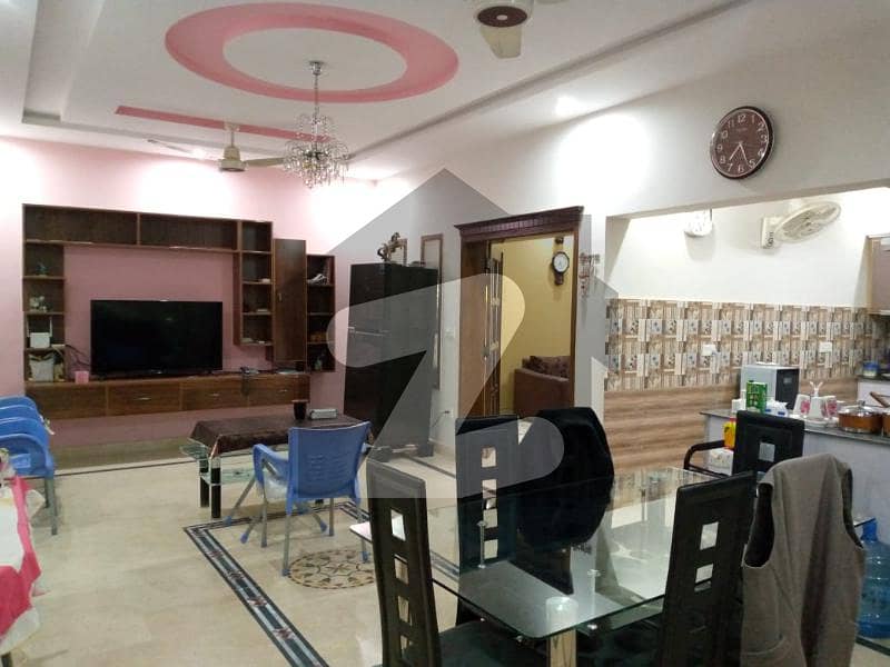 پولیس فاؤنڈیشن ہاؤسنگ سوسائٹی اسلام آباد میں 4 کمروں کا 7 مرلہ مکان 2.25 کروڑ میں برائے فروخت۔