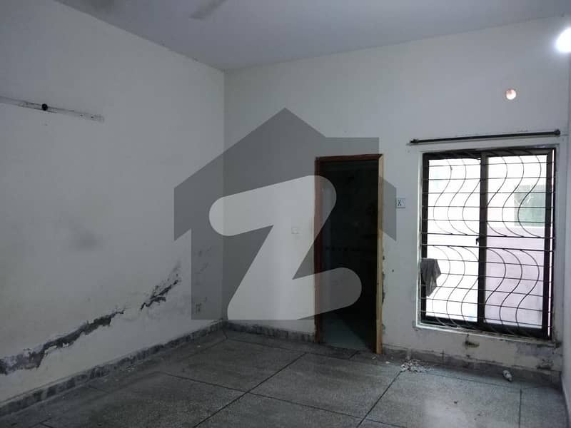 House Of 2 Kanal Is Available For rent In Paragon City