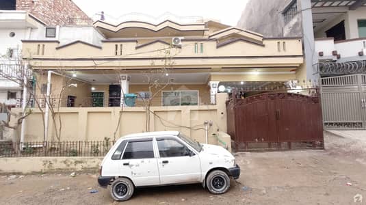 وکیل کالونی اسلام آباد ہائی وے راولپنڈی میں 6 کمروں کا 12 مرلہ مکان 1.7 کروڑ میں برائے فروخت۔