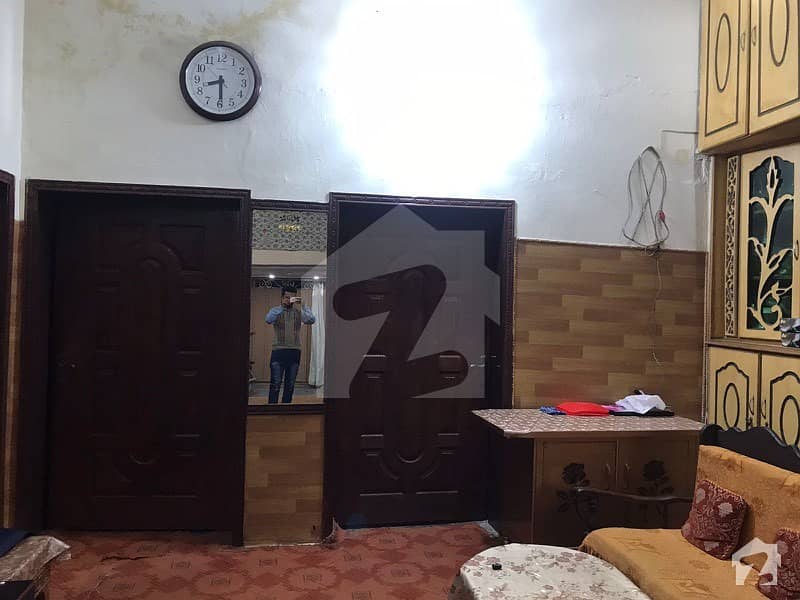 شاہ پور کانجرہ لاہور میں 7 کمروں کا 7 مرلہ مکان 59 لاکھ میں برائے فروخت۔