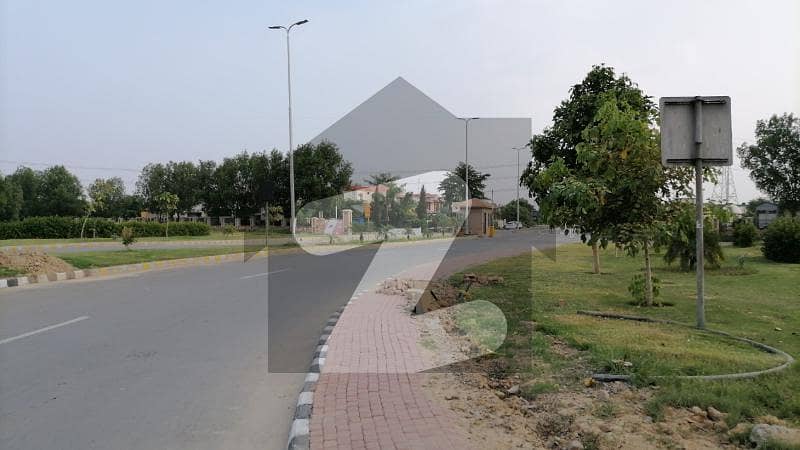 5 Marla Residential Plot For Sale In M-6 Lake City Lahore