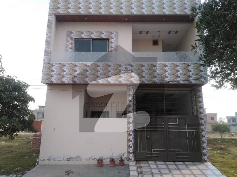 Stunning House Is Available For Sale In High Court Phase 2 - Block A