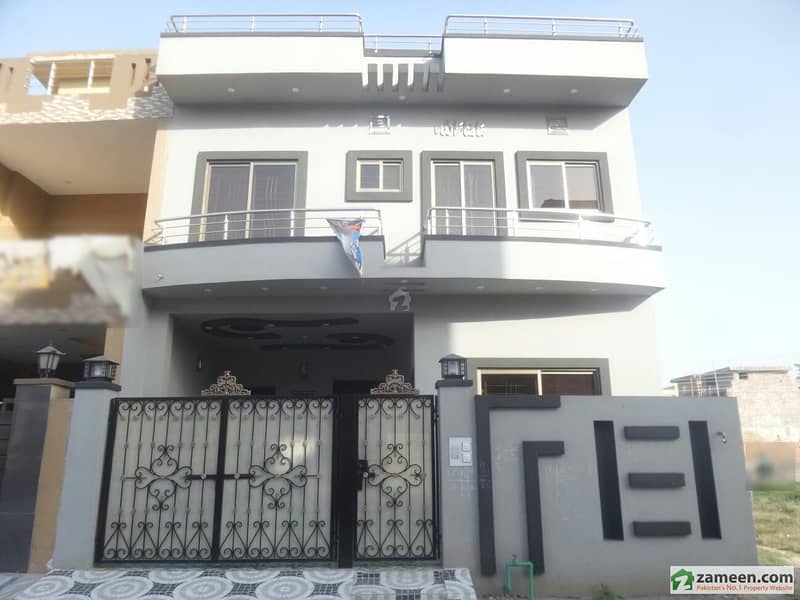 House Is Available For Sale In Izmir Town
