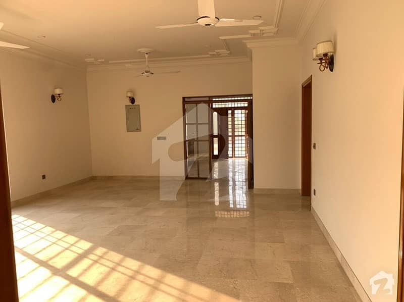 Dha Phase 7 House Sized 4500 Square Feet For Sale