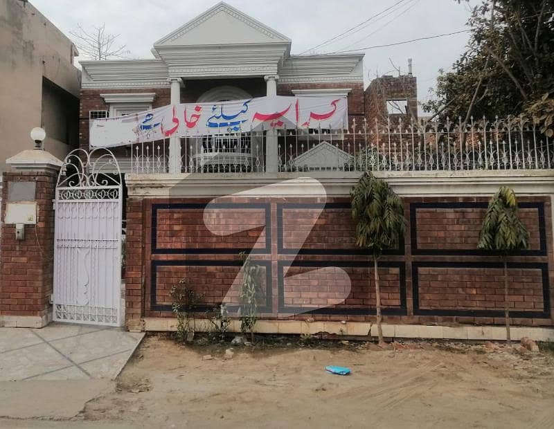 1 Kanal Commercial 6 Rooms House For Rent On Main Boulevard F-1 Johar Town Lahore