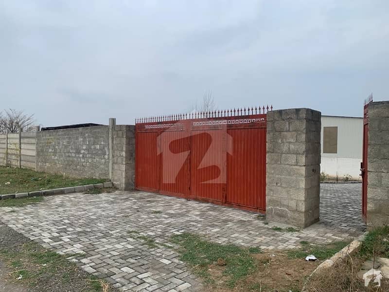You Can Get This 4 Kanal Warehouse For A Reasonable Price Of Rs 300,000