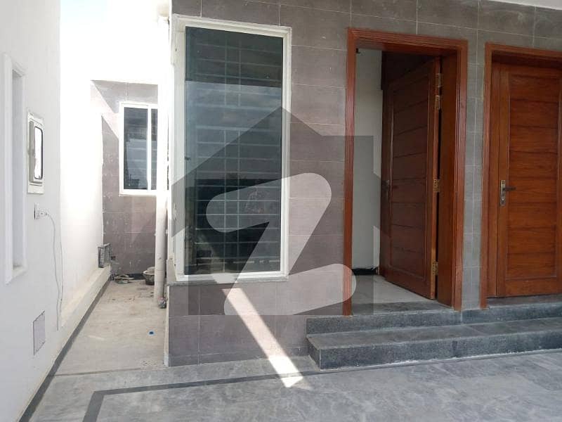 8 Marla Lower Portion For Rent In Block E B17 Islamabad